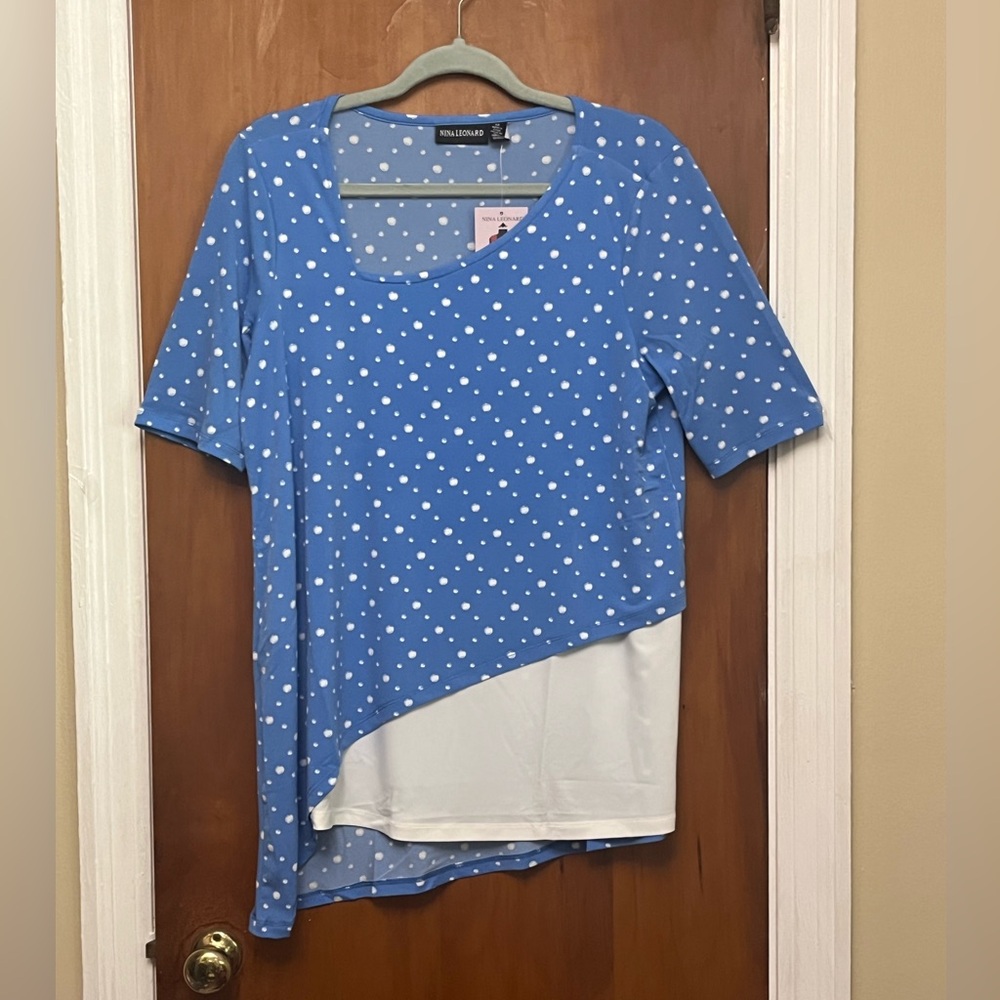 🆕. Women’s Blue and white polka dot Summer Top